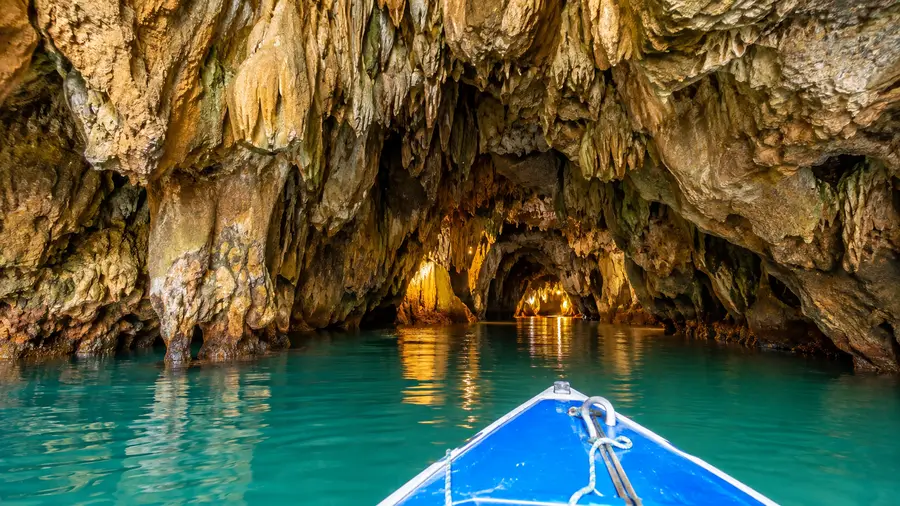 Underground River Boat Tour at Cuevas de San José